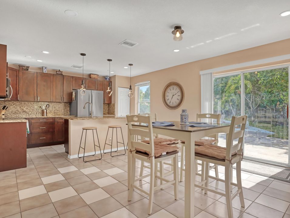 For Rent: $4,000 (4 beds, 2 baths, 2831 Square Feet)