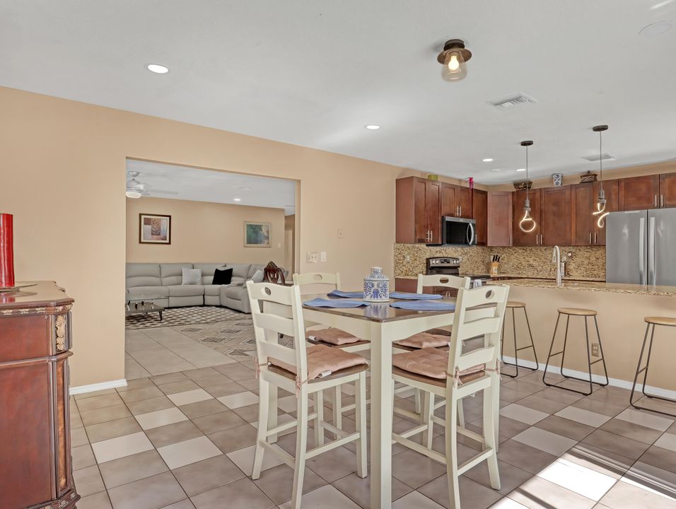 For Rent: $4,000 (4 beds, 2 baths, 2831 Square Feet)