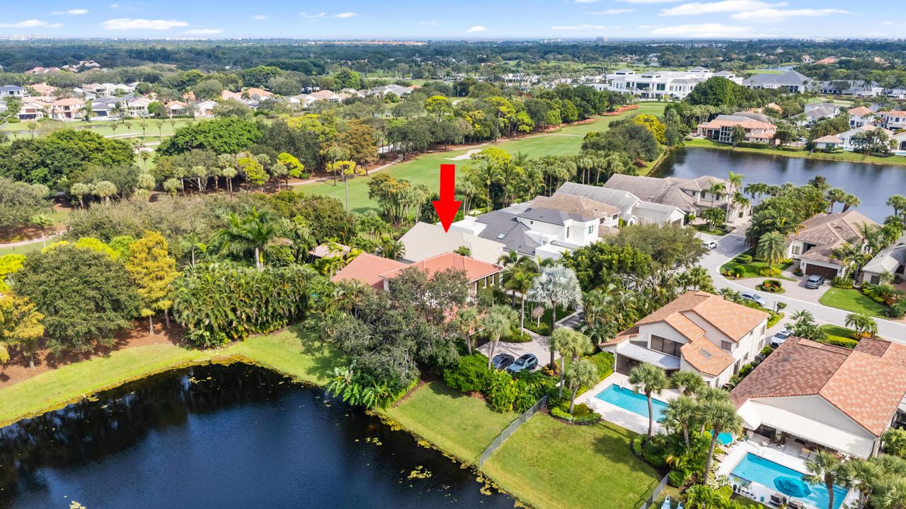 For Sale: $3,125,000 (3 beds, 4 baths, 2692 Square Feet)