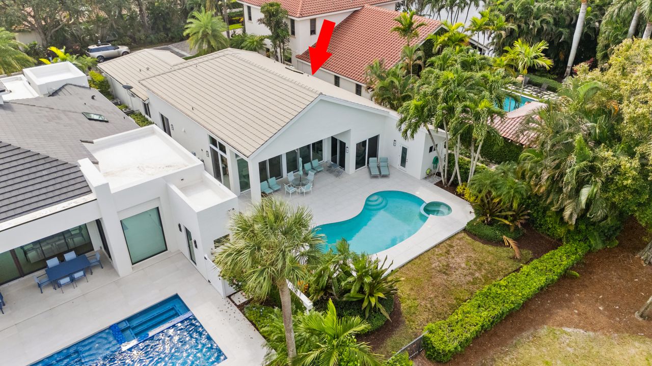 For Sale: $3,125,000 (3 beds, 4 baths, 2692 Square Feet)