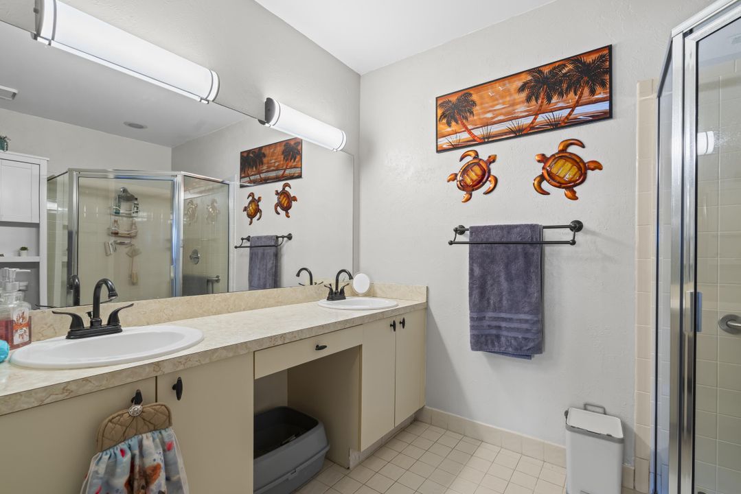 For Sale: $179,000 (1 beds, 2 baths, 1216 Square Feet)