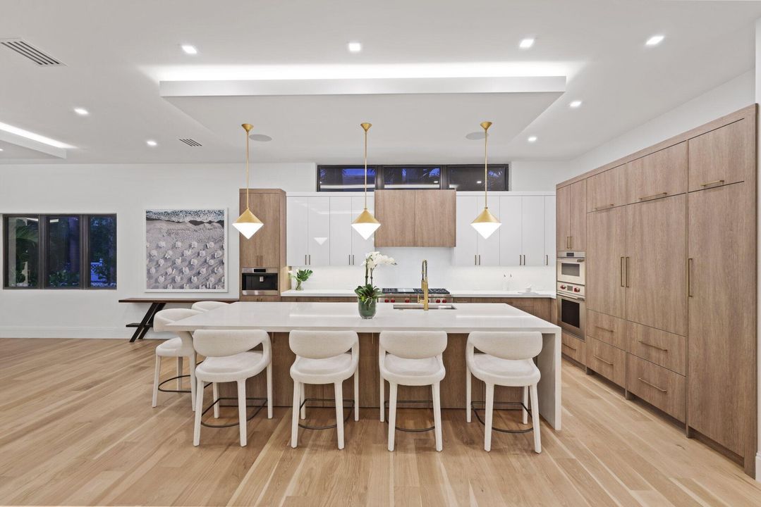 待售: $7,199,999 (5 贝兹, 5 浴室, 5021 平方英尺)