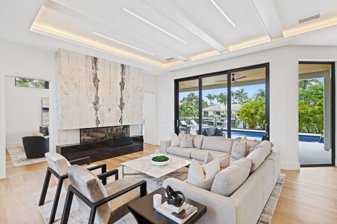 待售: $7,199,999 (5 贝兹, 5 浴室, 5021 平方英尺)