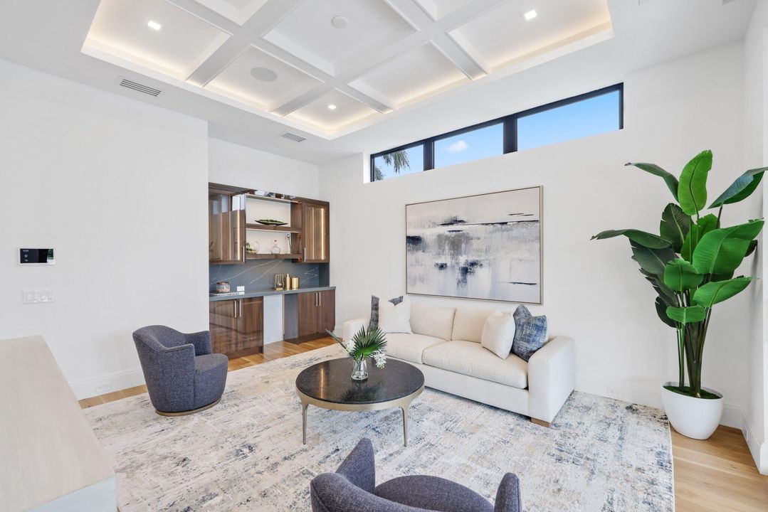 待售: $7,199,999 (5 贝兹, 5 浴室, 5021 平方英尺)