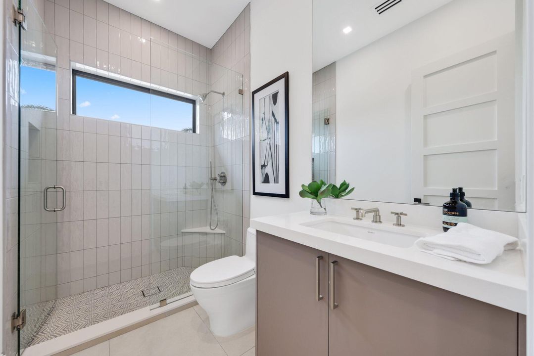 待售: $7,199,999 (5 贝兹, 5 浴室, 5021 平方英尺)