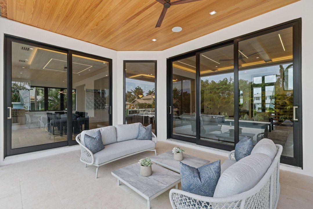 待售: $7,199,999 (5 贝兹, 5 浴室, 5021 平方英尺)