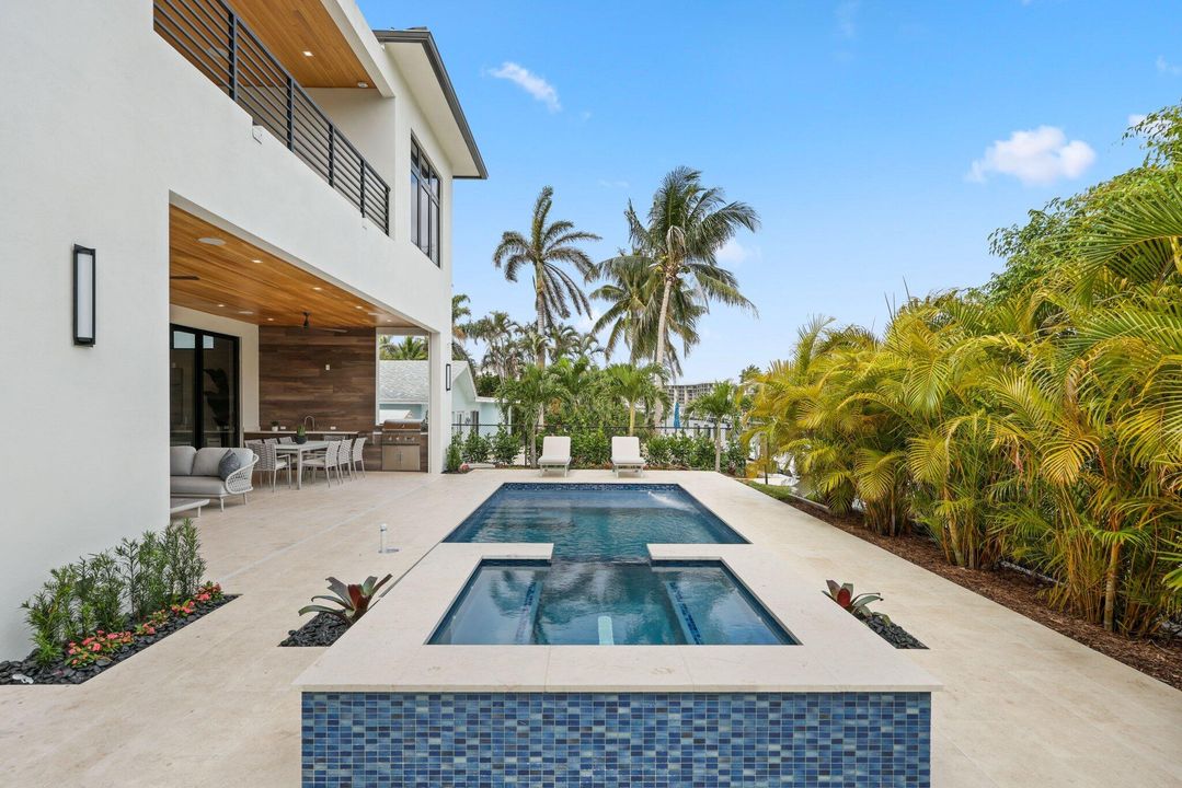 待售: $7,199,999 (5 贝兹, 5 浴室, 5021 平方英尺)