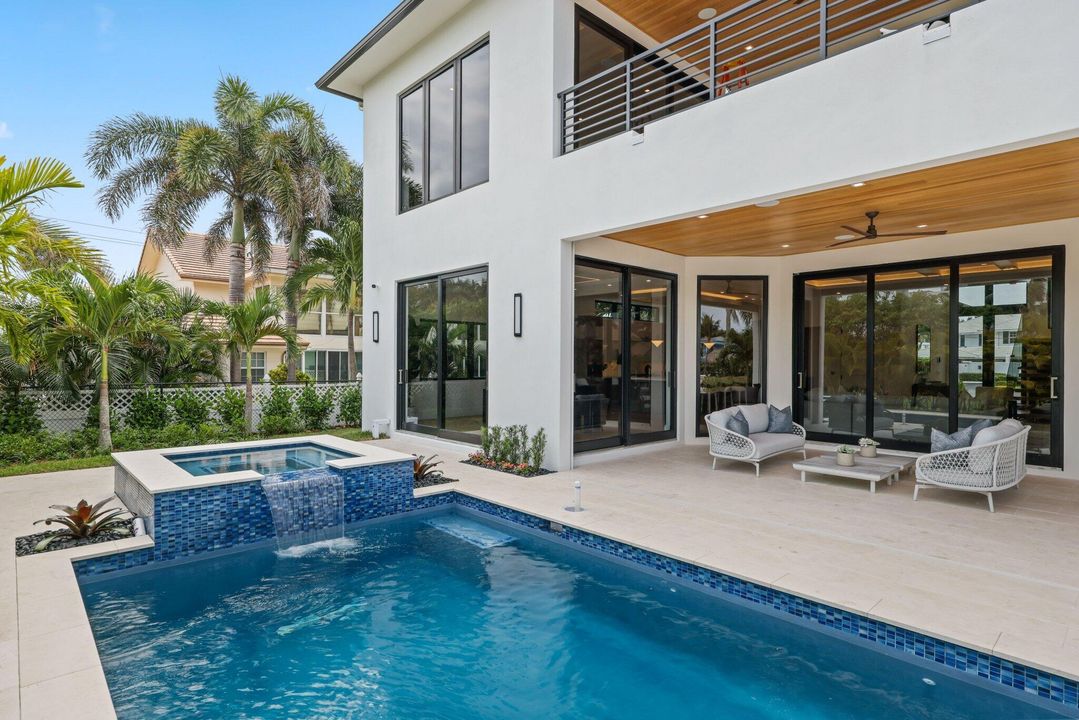 待售: $7,199,999 (5 贝兹, 5 浴室, 5021 平方英尺)