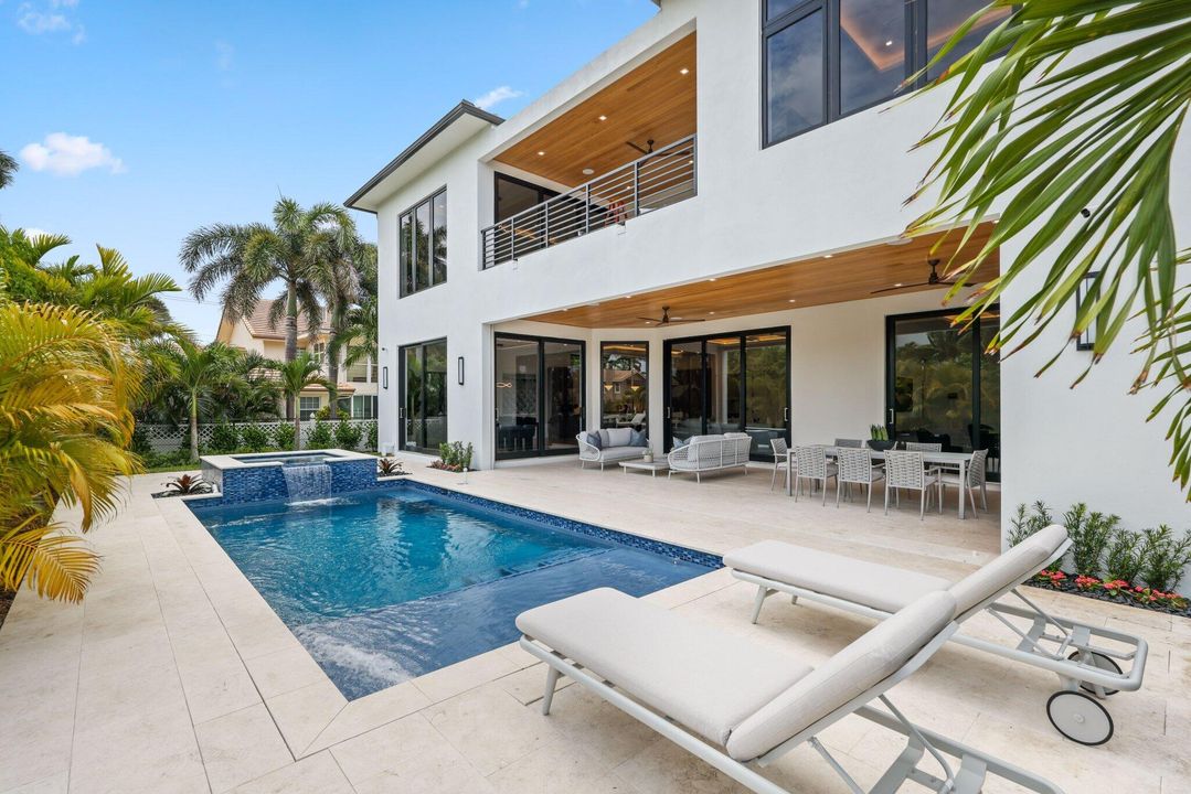 待售: $7,199,999 (5 贝兹, 5 浴室, 5021 平方英尺)