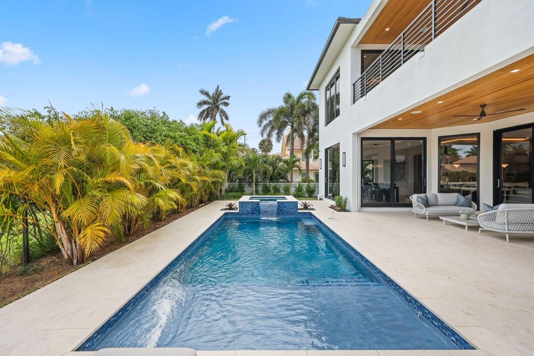 待售: $7,199,999 (5 贝兹, 5 浴室, 5021 平方英尺)