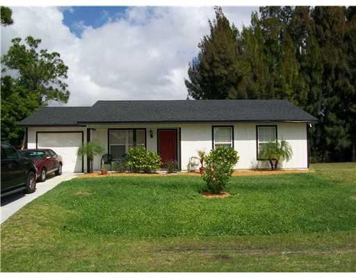 出租: $2,200 (3 贝兹, 2 浴室, 1035 平方英尺)