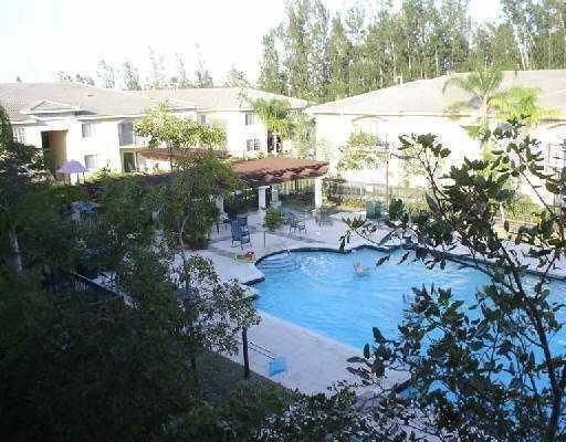 Active With Contract: $2,200 (2 beds, 2 baths, 1075 Square Feet)