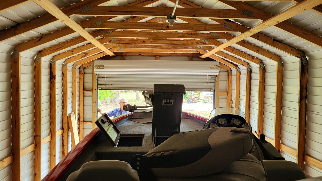 Active With Contract: $205,000 (3 beds, 2 baths, 1223 Square Feet)