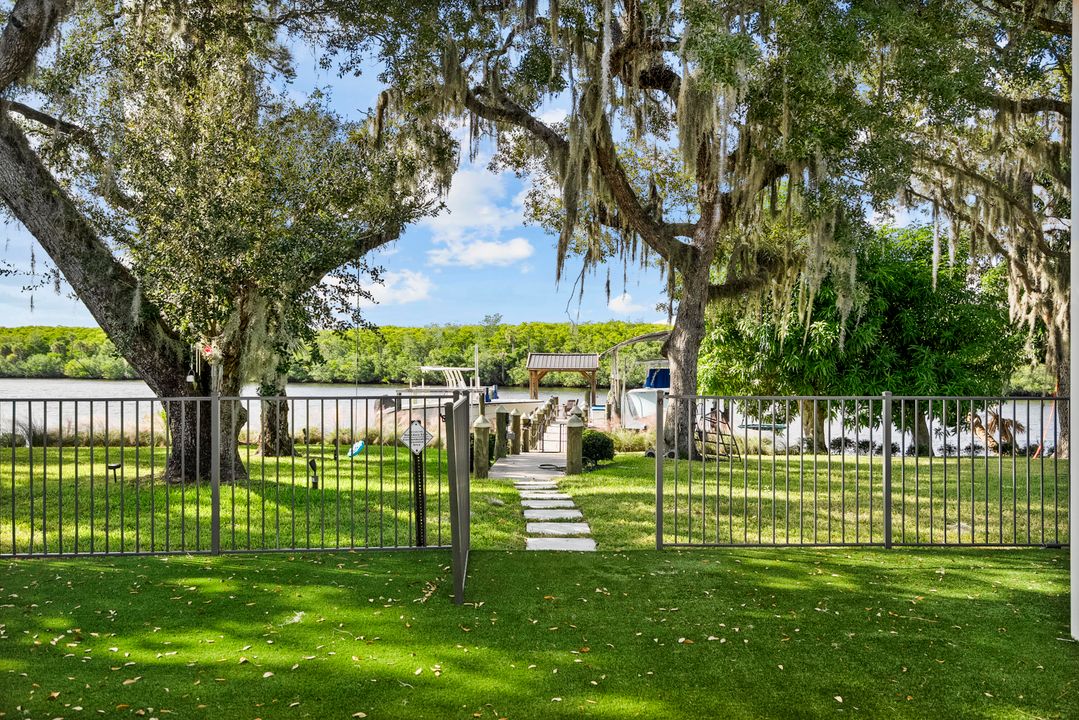 待售: $2,500,000 (4 贝兹, 3 浴室, 4341 平方英尺)