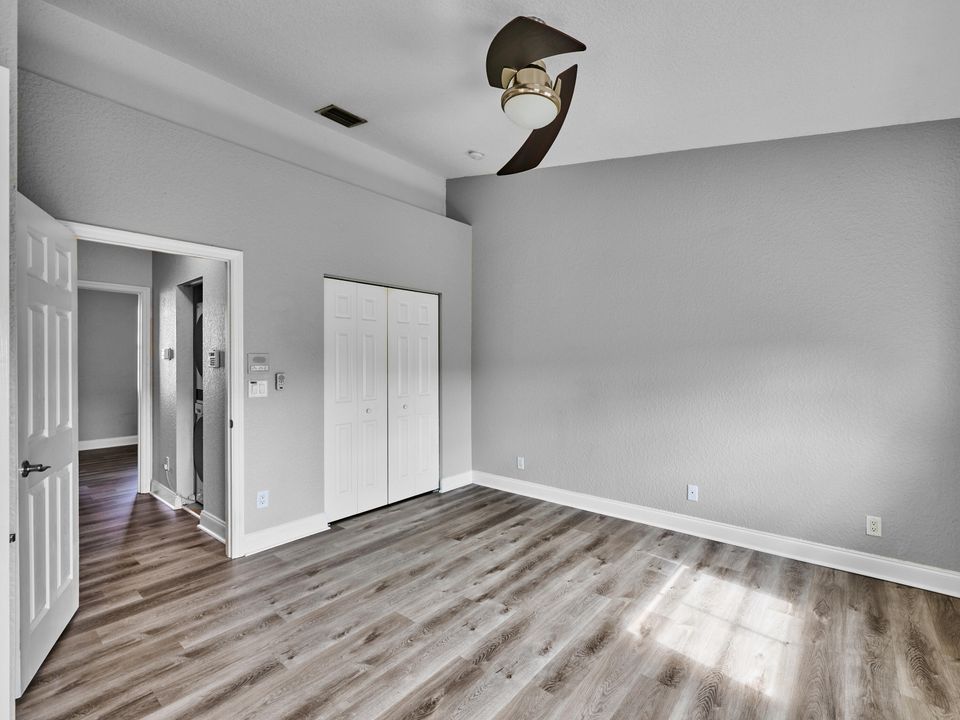 For Sale: $429,000 (2 beds, 2 baths, 1542 Square Feet)