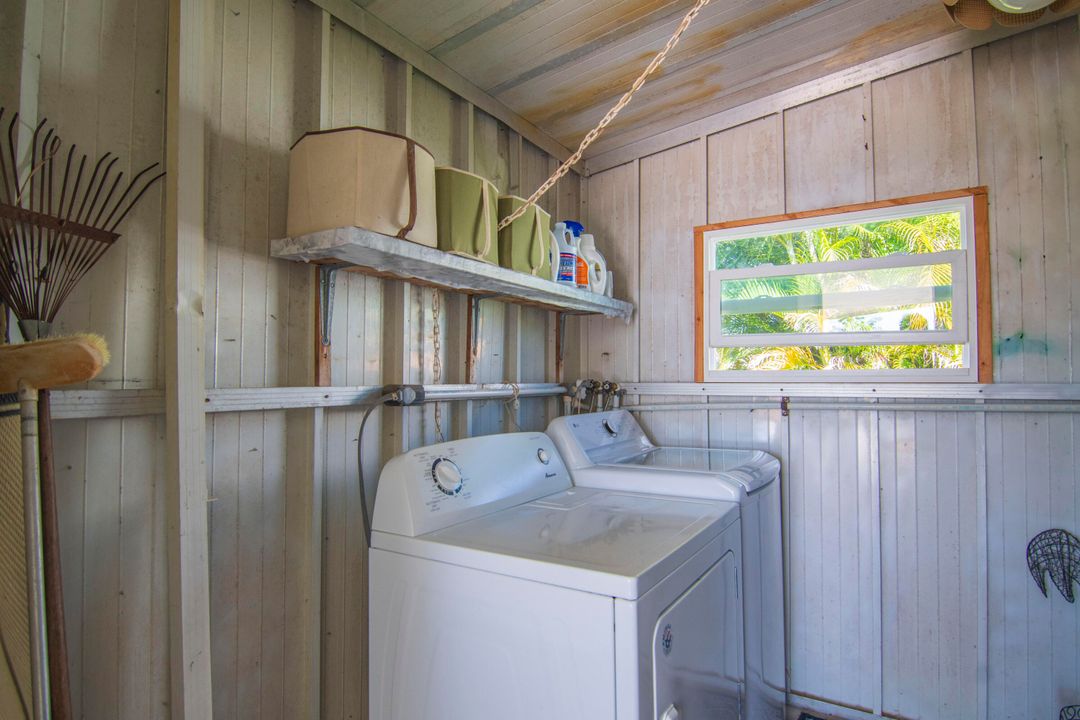 На продажу: $103,000 (2 спален, 2 ванн, 1152 Квадратных фут)