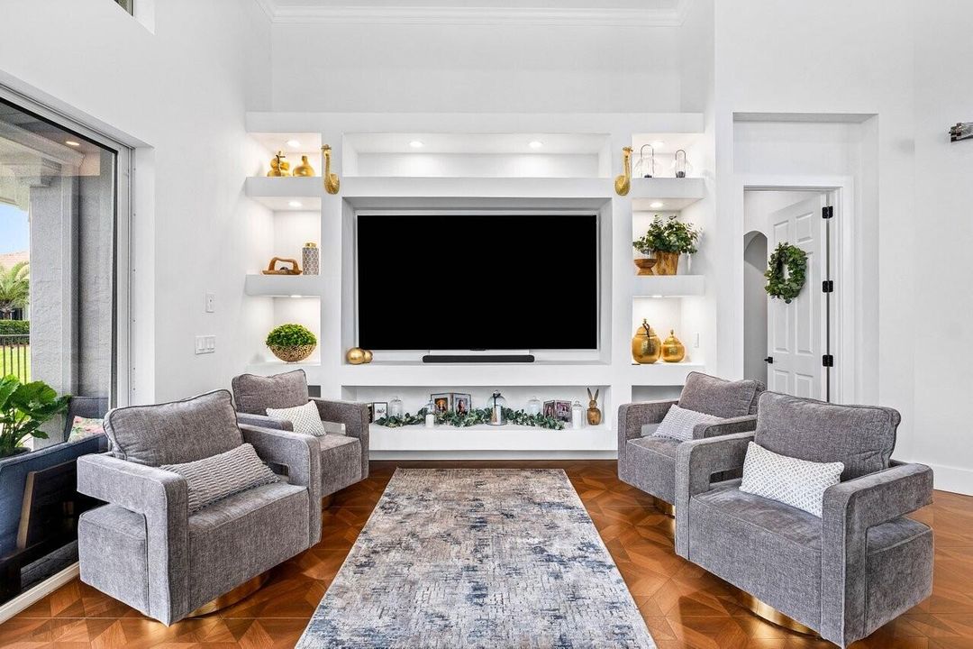 На продажу: $889,000 (4 спален, 4 ванн, 2475 Квадратных фут)