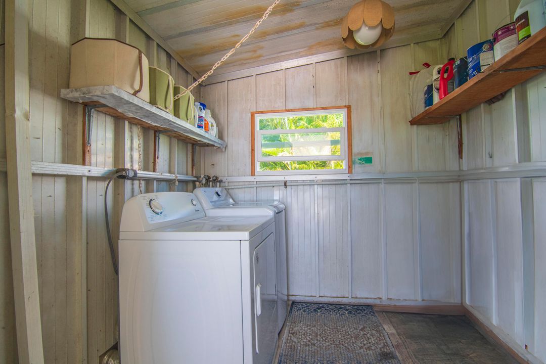 На продажу: $103,000 (2 спален, 2 ванн, 1152 Квадратных фут)