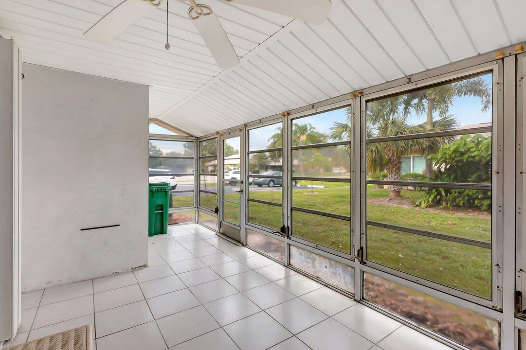 出租: $1,800 (2 贝兹, 2 浴室, 1385 平方英尺)