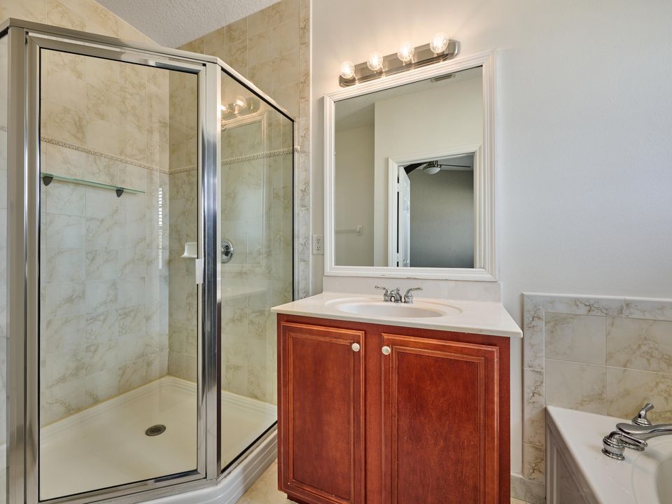 For Sale: $429,000 (2 beds, 2 baths, 1542 Square Feet)