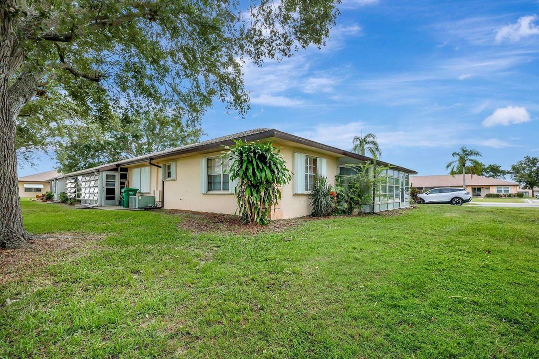 出租: $1,800 (2 贝兹, 2 浴室, 1385 平方英尺)