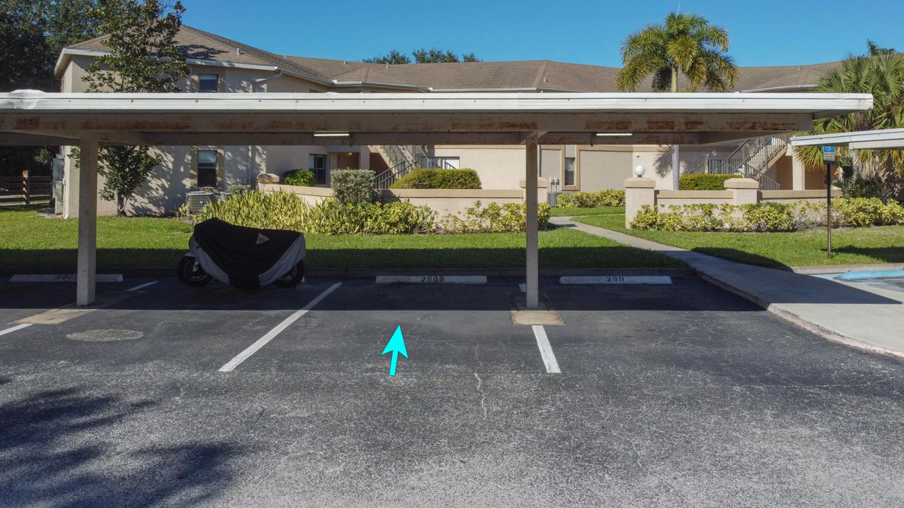 出租: $1,700 (2 贝兹, 2 浴室, 1000 平方英尺)