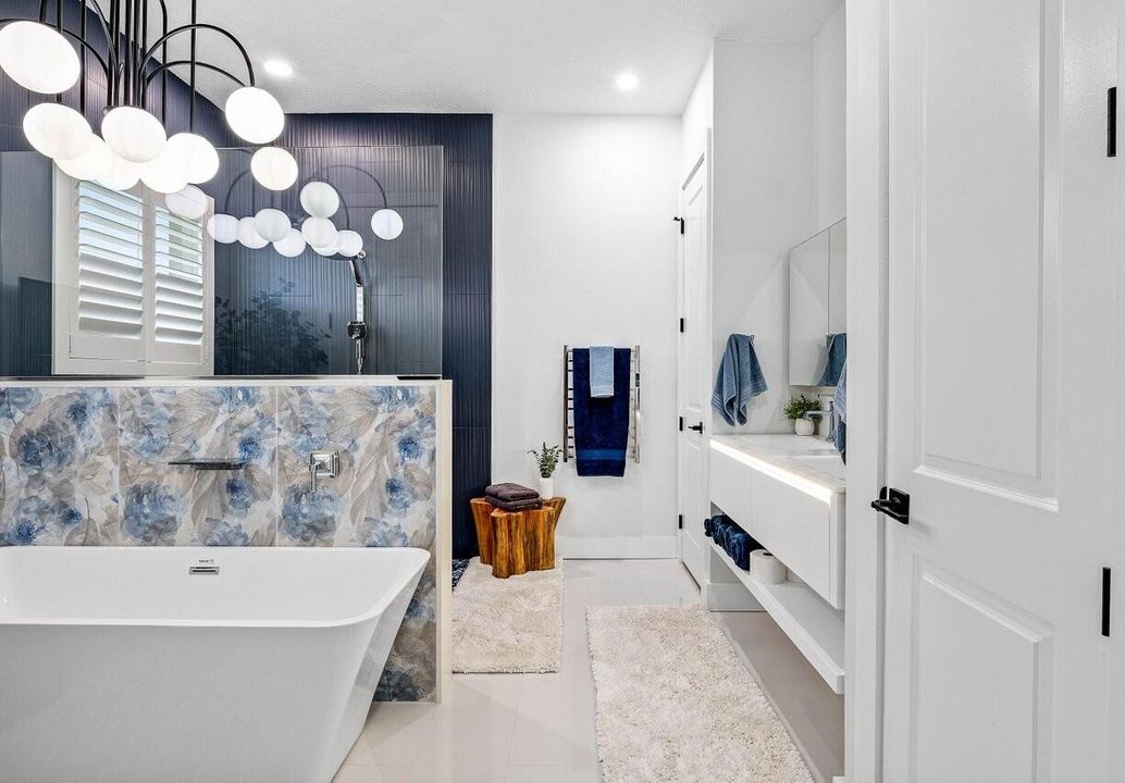 На продажу: $889,000 (4 спален, 4 ванн, 2475 Квадратных фут)