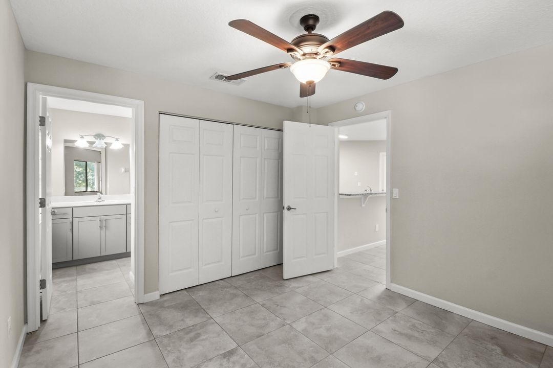 出租: $1,700 (2 贝兹, 2 浴室, 1000 平方英尺)