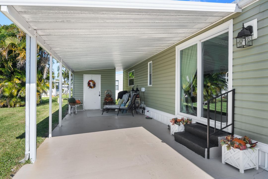 На продажу: $103,000 (2 спален, 2 ванн, 1152 Квадратных фут)