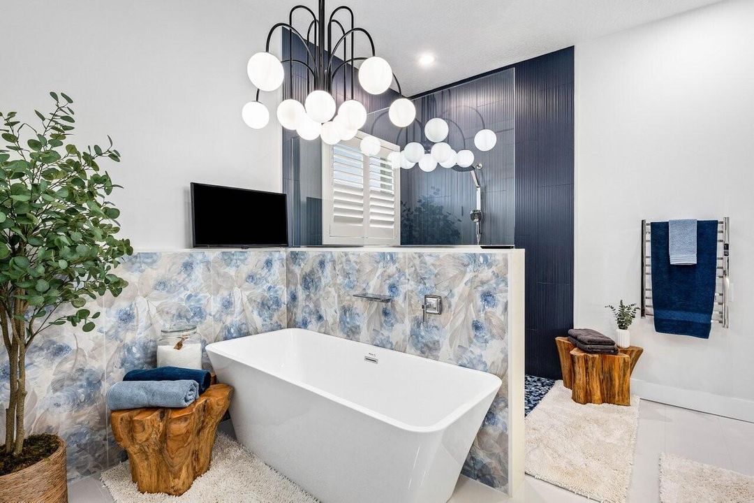 На продажу: $889,000 (4 спален, 4 ванн, 2475 Квадратных фут)