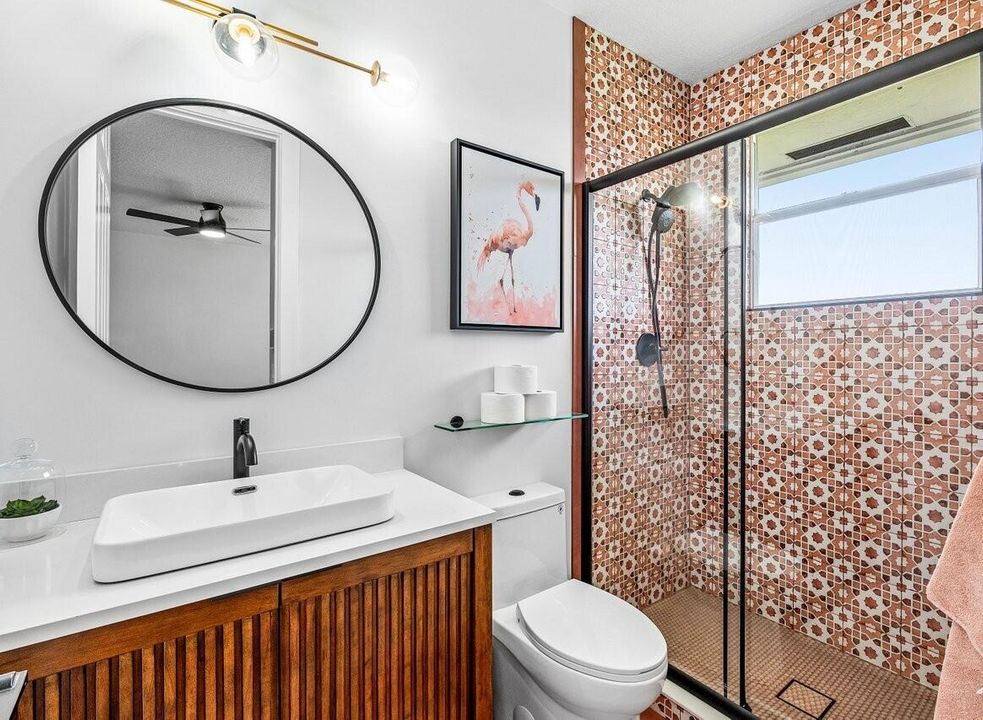 На продажу: $889,000 (4 спален, 4 ванн, 2475 Квадратных фут)