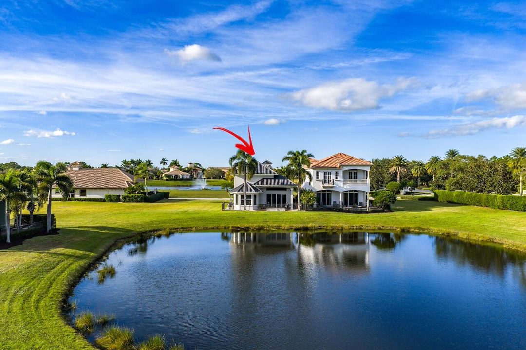 На продажу: $889,000 (4 спален, 4 ванн, 2475 Квадратных фут)