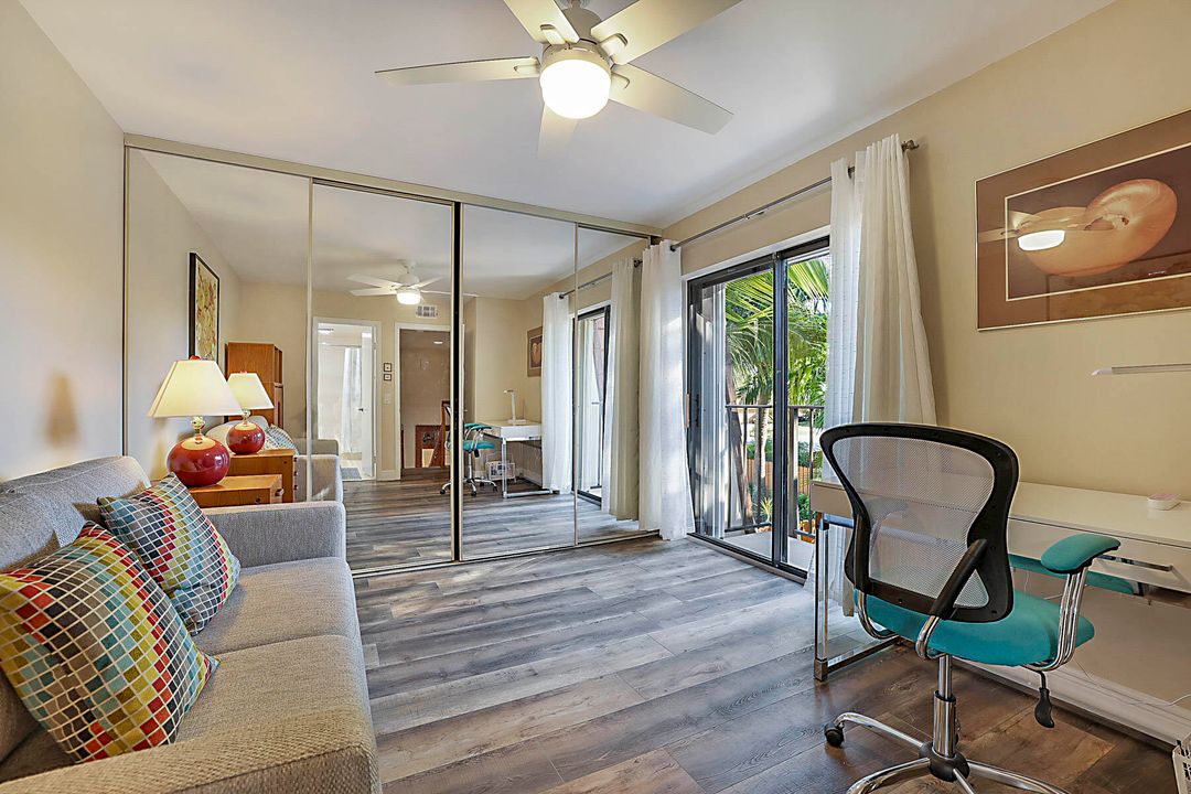 待售: $489,000 (2 贝兹, 2 浴室, 1236 平方英尺)