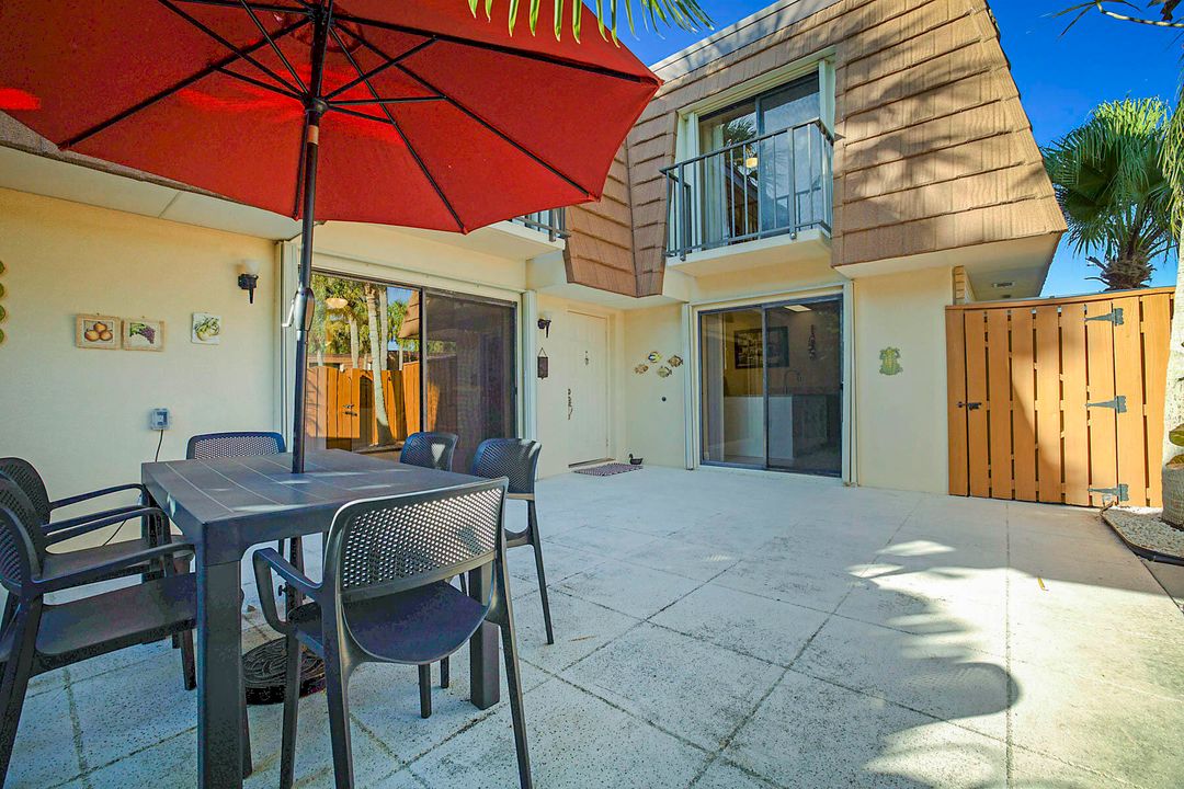 待售: $489,000 (2 贝兹, 2 浴室, 1236 平方英尺)