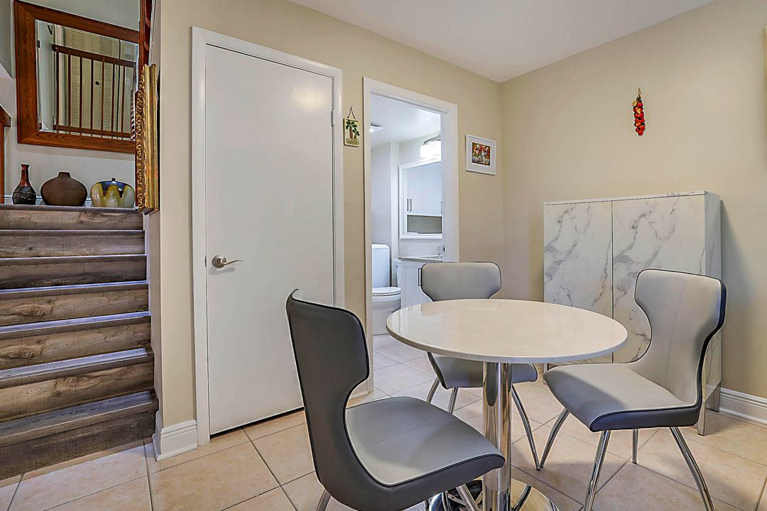 待售: $489,000 (2 贝兹, 2 浴室, 1236 平方英尺)