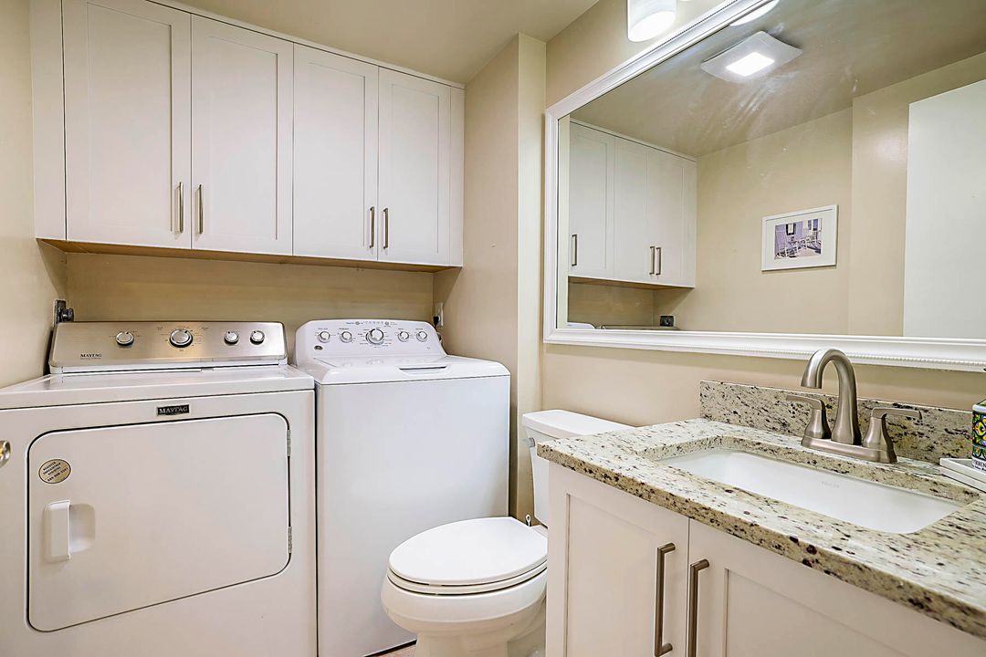 待售: $489,000 (2 贝兹, 2 浴室, 1236 平方英尺)