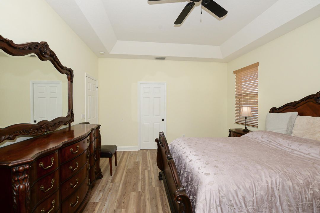 Active With Contract: $455,000 (4 beds, 2 baths, 2304 Square Feet)