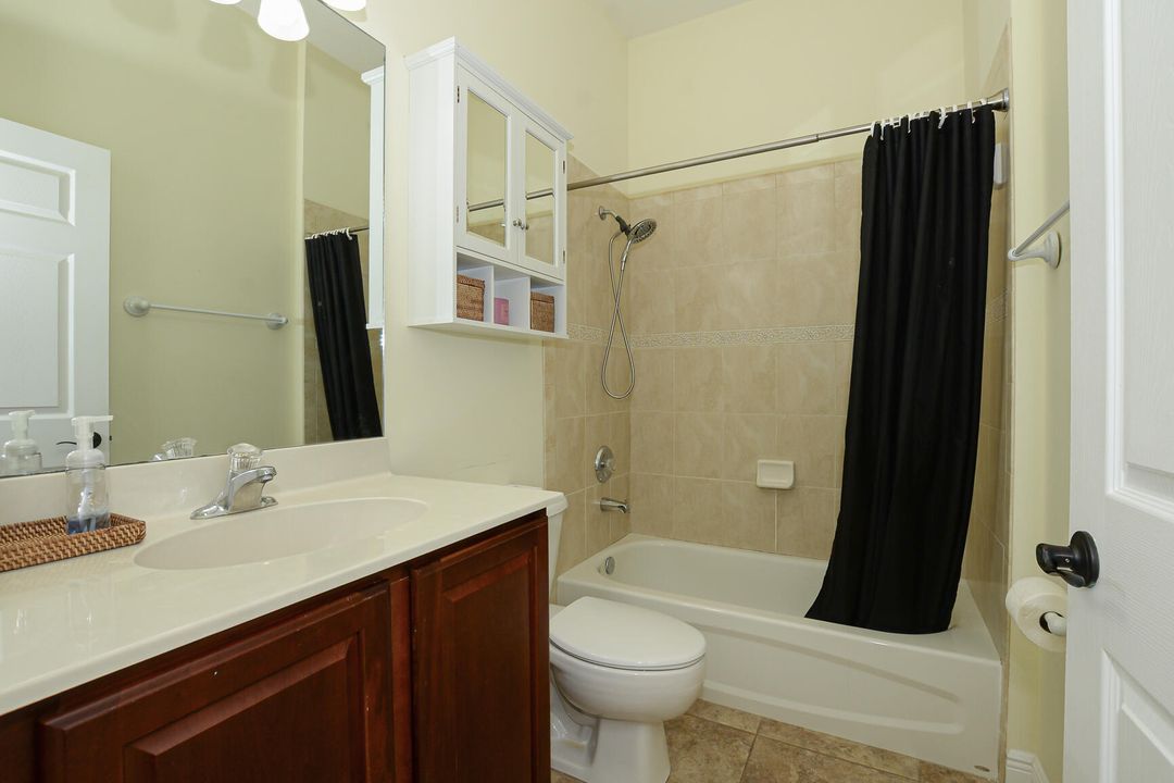 Active With Contract: $455,000 (4 beds, 2 baths, 2304 Square Feet)