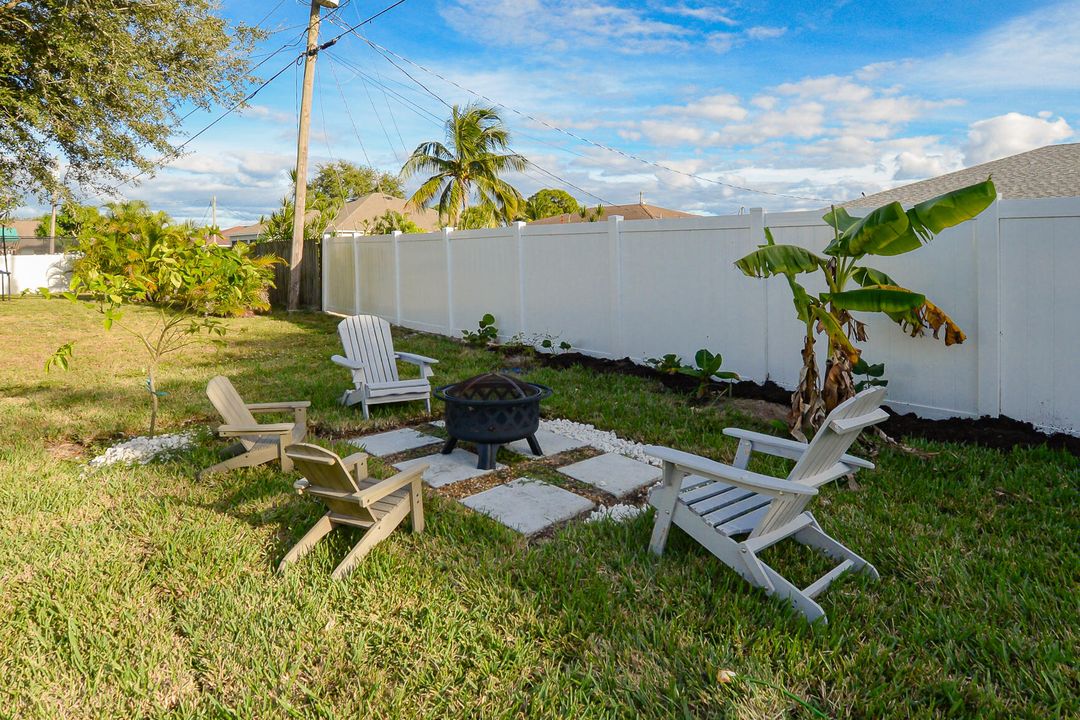 Active With Contract: $455,000 (4 beds, 2 baths, 2304 Square Feet)