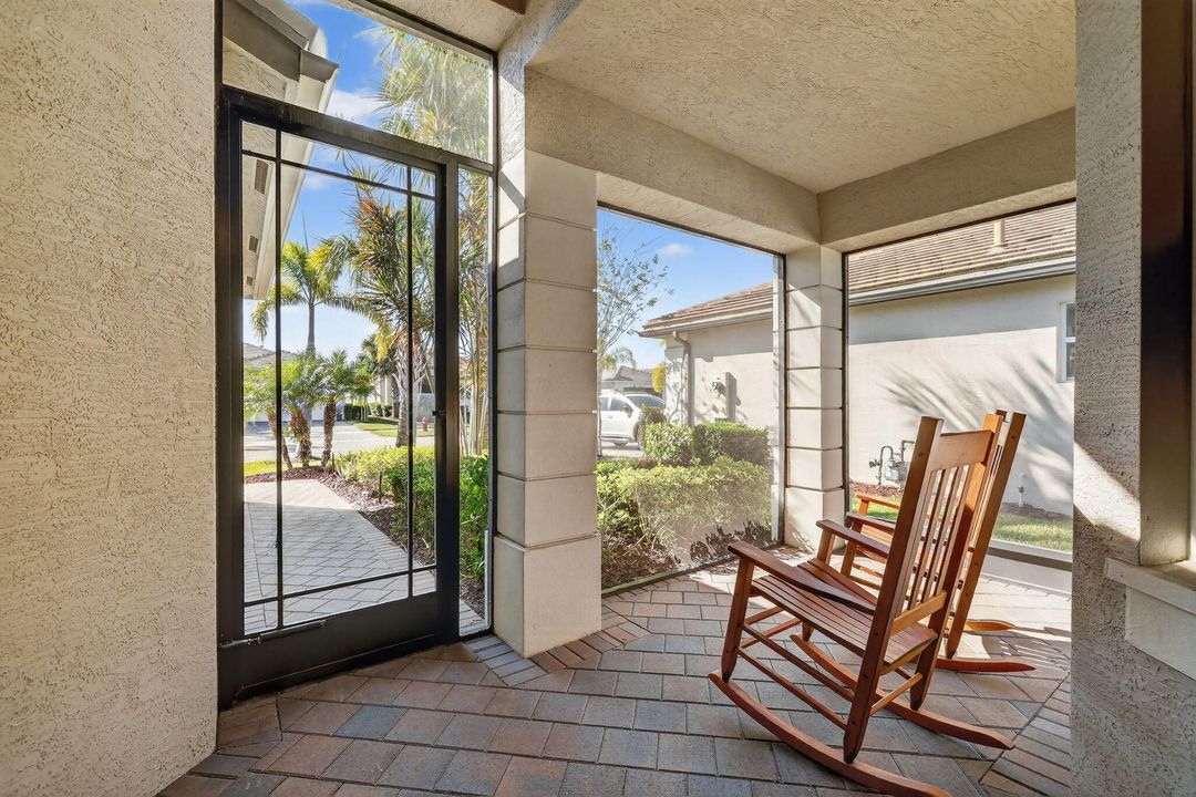 For Sale: $524,900 (3 beds, 2 baths, 1841 Square Feet)