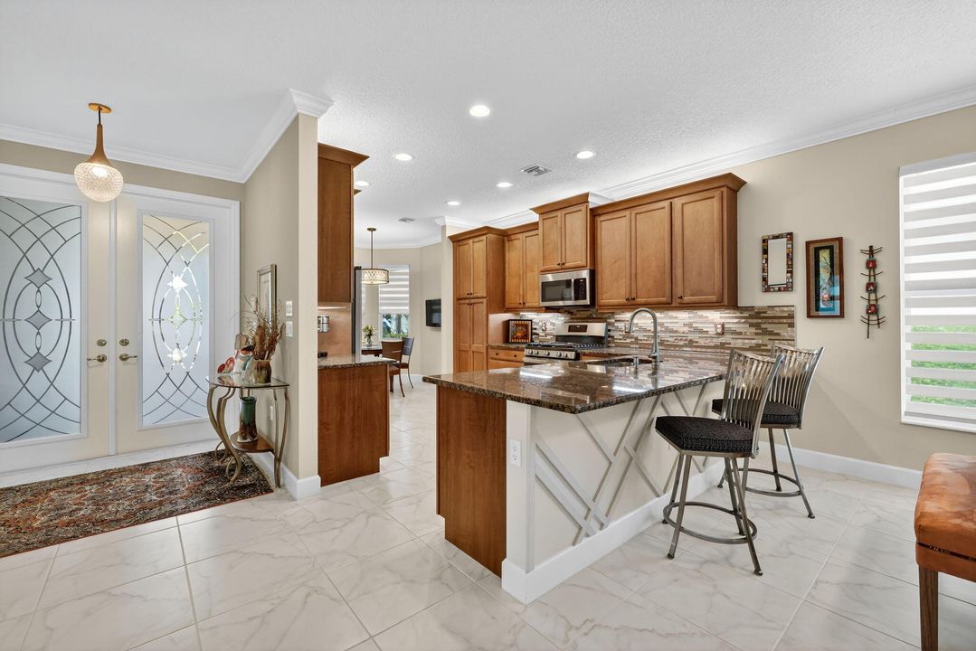 For Sale: $524,900 (3 beds, 2 baths, 1841 Square Feet)