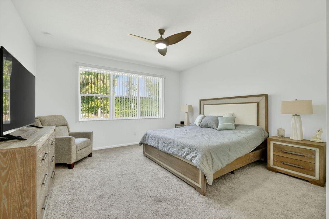 Active With Contract: $435,000 (3 beds, 2 baths, 2100 Square Feet)