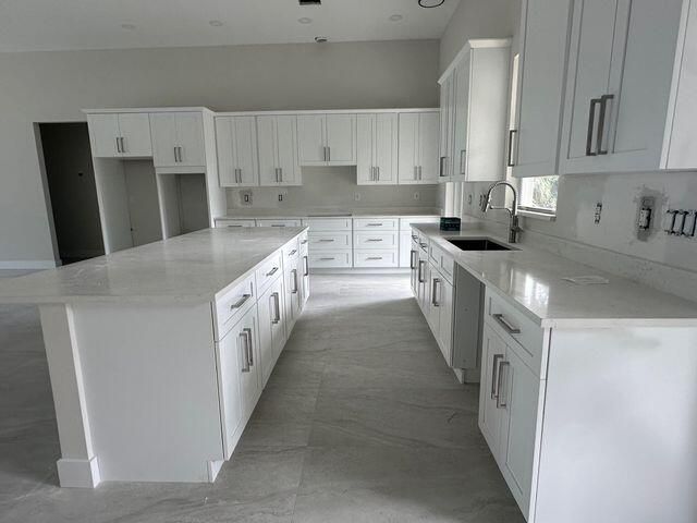 For Rent: $4,500 (3 beds, 3 baths, 2039 Square Feet)