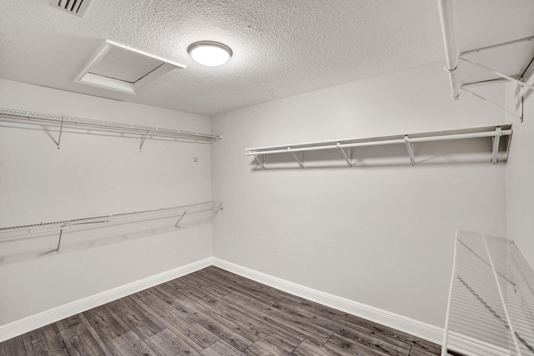 For Rent: $4,000 (4 beds, 2 baths, 3662 Square Feet)