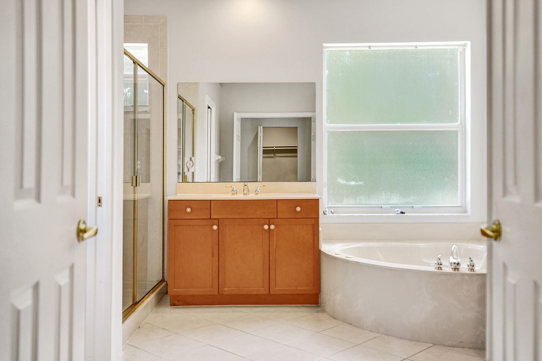 For Rent: $4,000 (4 beds, 2 baths, 3662 Square Feet)