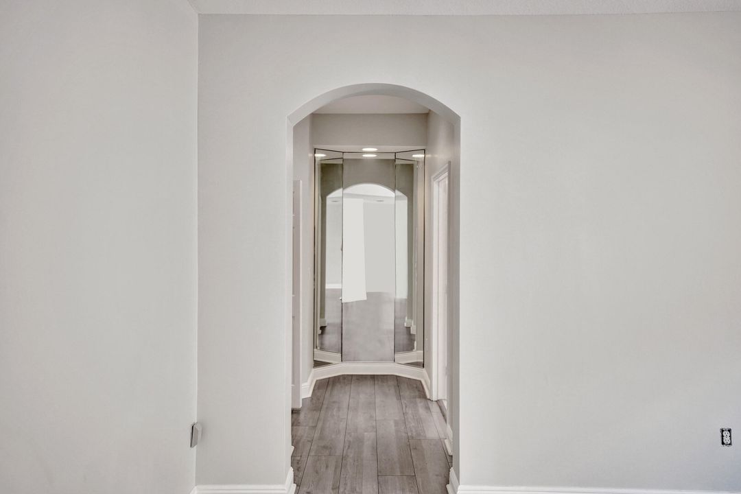 For Rent: $4,000 (4 beds, 2 baths, 3662 Square Feet)