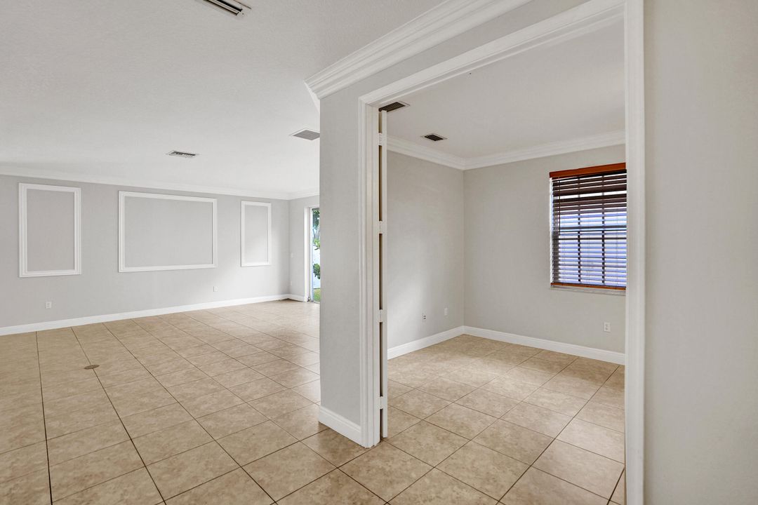 For Rent: $4,000 (4 beds, 2 baths, 3662 Square Feet)