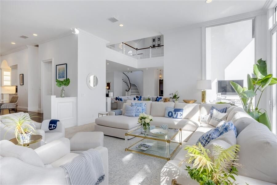 En Venta: $21,900,000 (8 camas, 6 baños, 6387 Pies cuadrados)