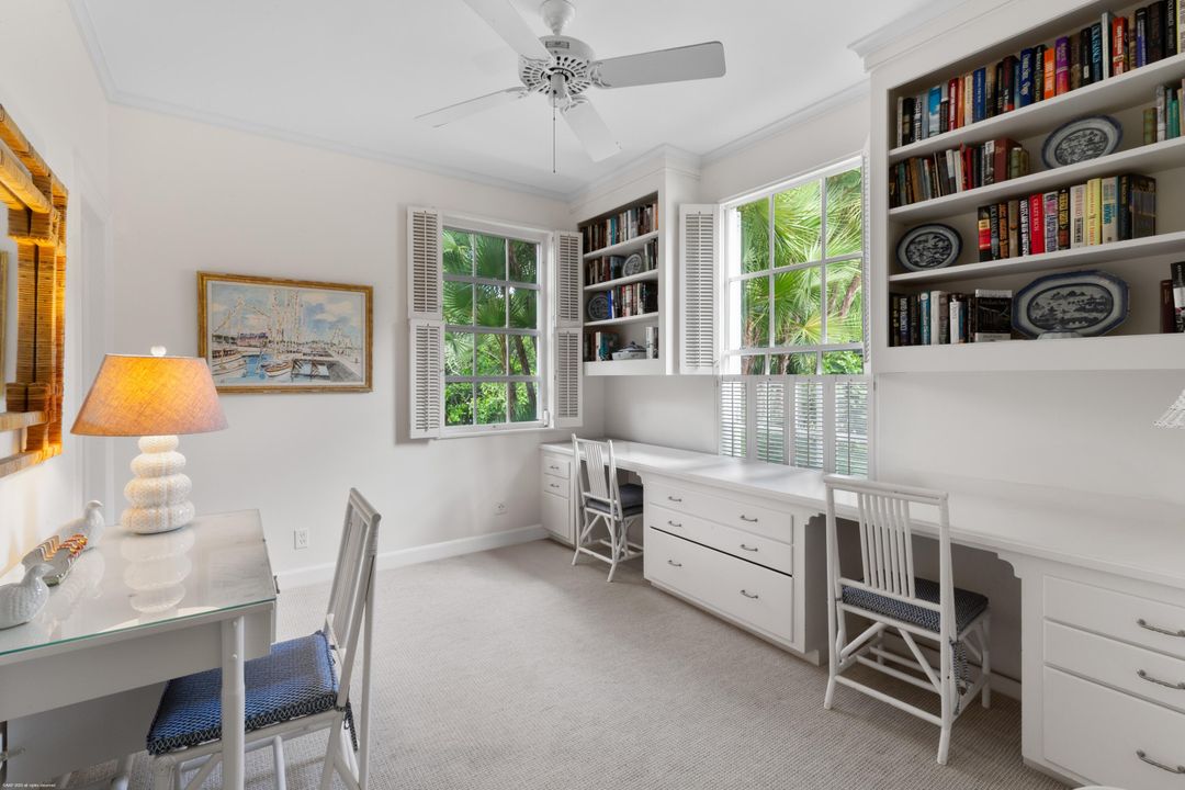 Active With Contract: $6,400,000 (7 beds, 4 baths, 3370 Square Feet)