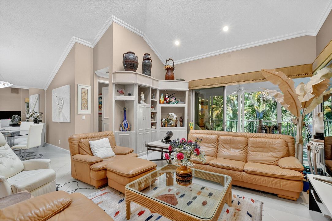 For Sale: $688,000 (3 beds, 2 baths, 1650 Square Feet)